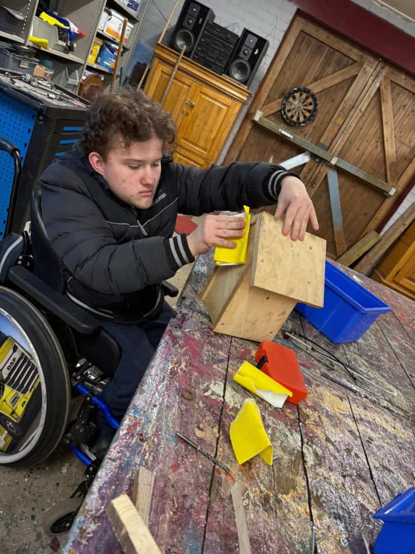 Jouw dagbesteding, jouw nieuwe plek. | Dagbesteding biedt mensen een zinvolle daginvulling en begeleiding in een prettige omgeving.